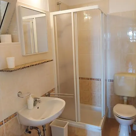 Rab Pandelo Apartment *