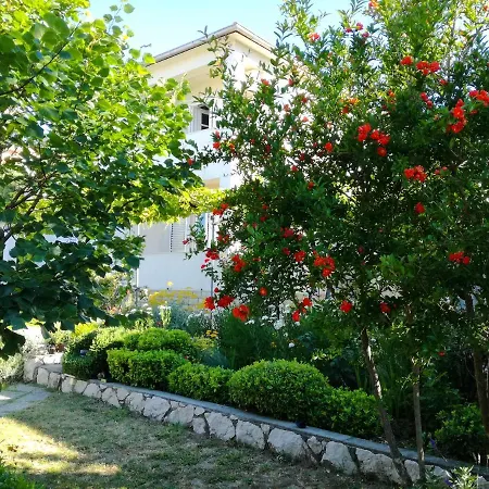 Rab Pandelo Apartment *